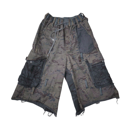 DELUXE CAMO SHORTS